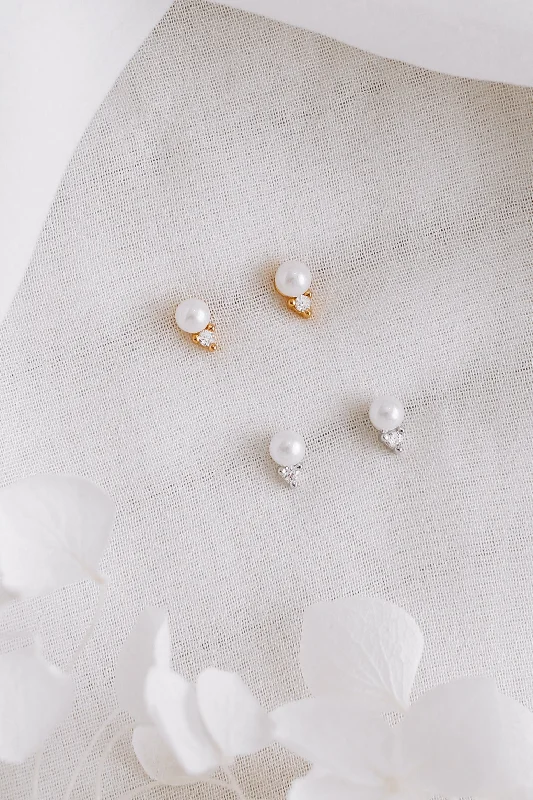 Gemstone Stud Earrings-Jolie - Sterling Silver Pearl Earrings