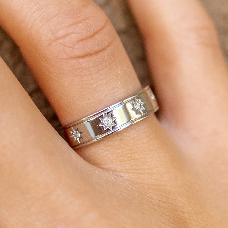 Custom Gemstone Wedding Bands-Lucent Ring Silver