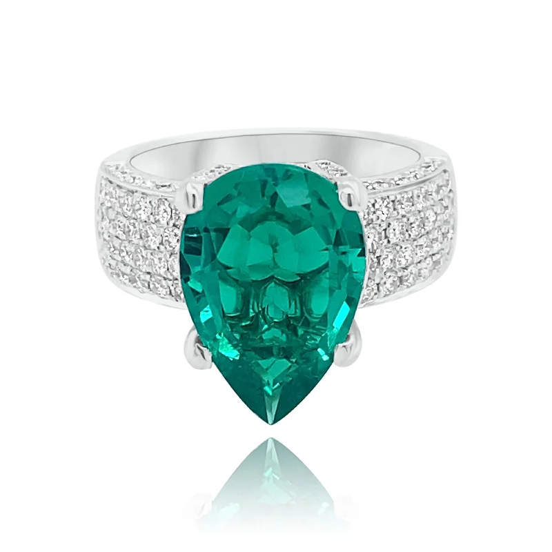 Couples Rings Sets-Pear shape Emerald & Diamonds Ring