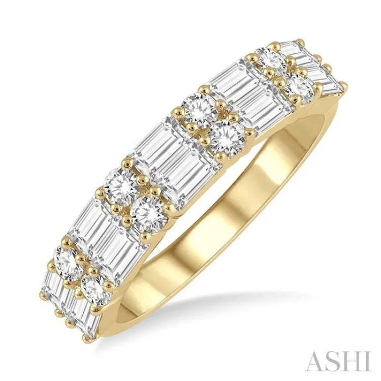 Women’s Wedding Bands with Diamonds-1 1/5 ctw Double Baguette and Round Cut Diamond Fashion Band in 14K Yellow Gold