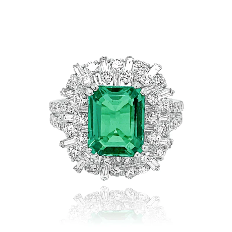 Men’s Fashion Rings-DIAMONDS & EMERALD  "LOUISE" RING.