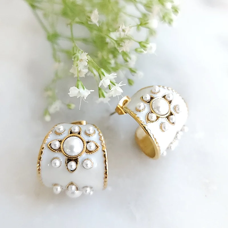 Artistic Pearl Earrings-Glorious Earrings