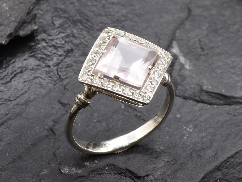 Infinity Wedding Bands-Pink Square Ring - Natural Rose Quartz, Pink Vintage Ring