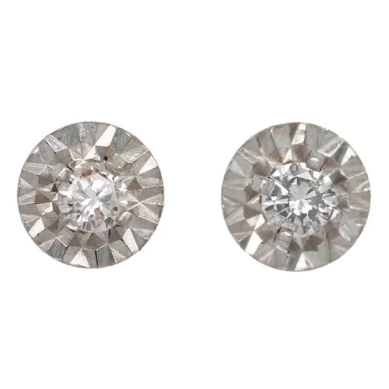 Trendy Pearl Earrings-Vintage Illusion-Set 0.16ctw Diamond Stud Earrings - 14k White Gold