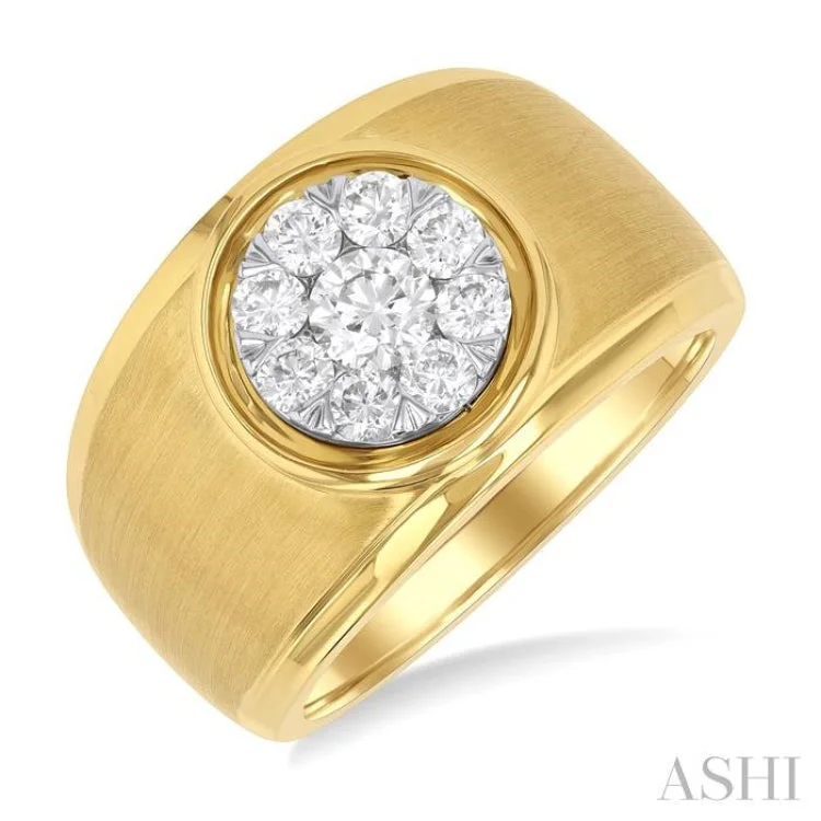 Eternity Wedding Rings-1.00 ctw Circular Wide Shank Lovebright Round Cut Diamond Men's Ring in 10K Yellow and White Gold