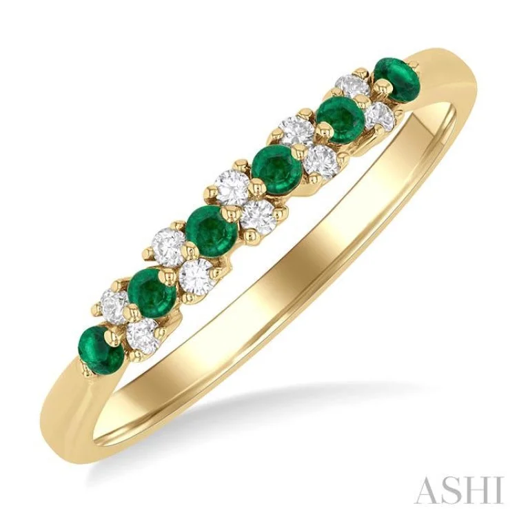 Classic Diamond Wedding Bands-1.9 MM Emerald and 1/10 ctw Round Cut Diamond Precious Band in 14K Yellow Gold